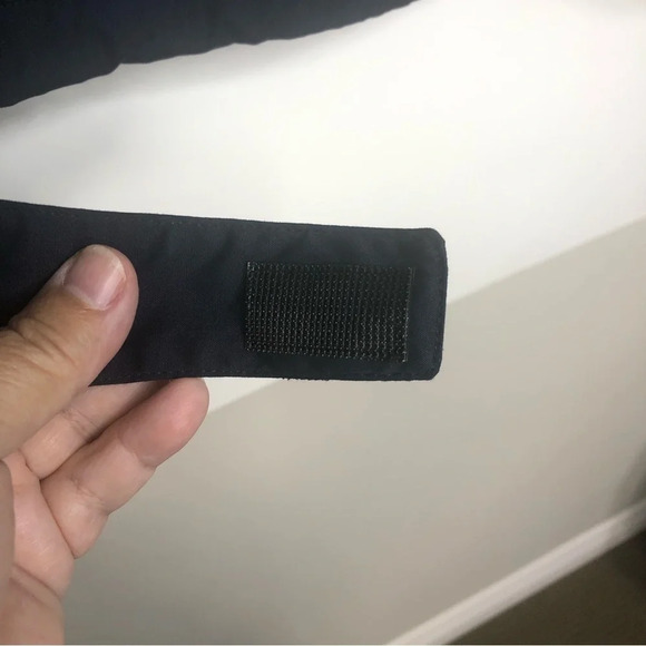 Tommy Hilfiger Men’s Jacket Blue Tan M Zipper Front Pockets Vent Holes - Picture 8 of 11